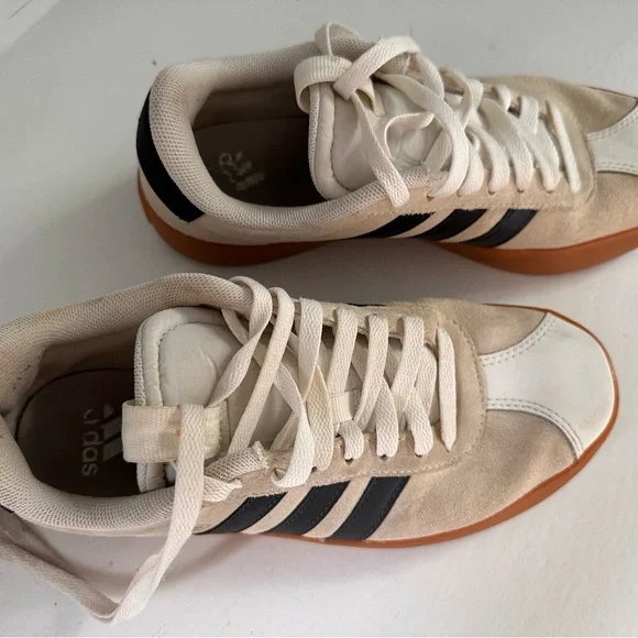 Adidas Cream and Black Sneakers - Picture 3 of 4